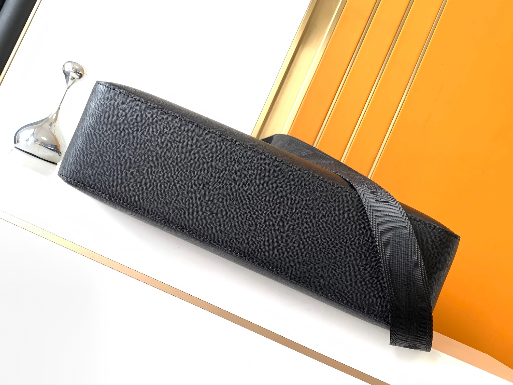 Luxury Men's Top-Handle Bags P - Luxury Bags Laptop ulasan dan harga