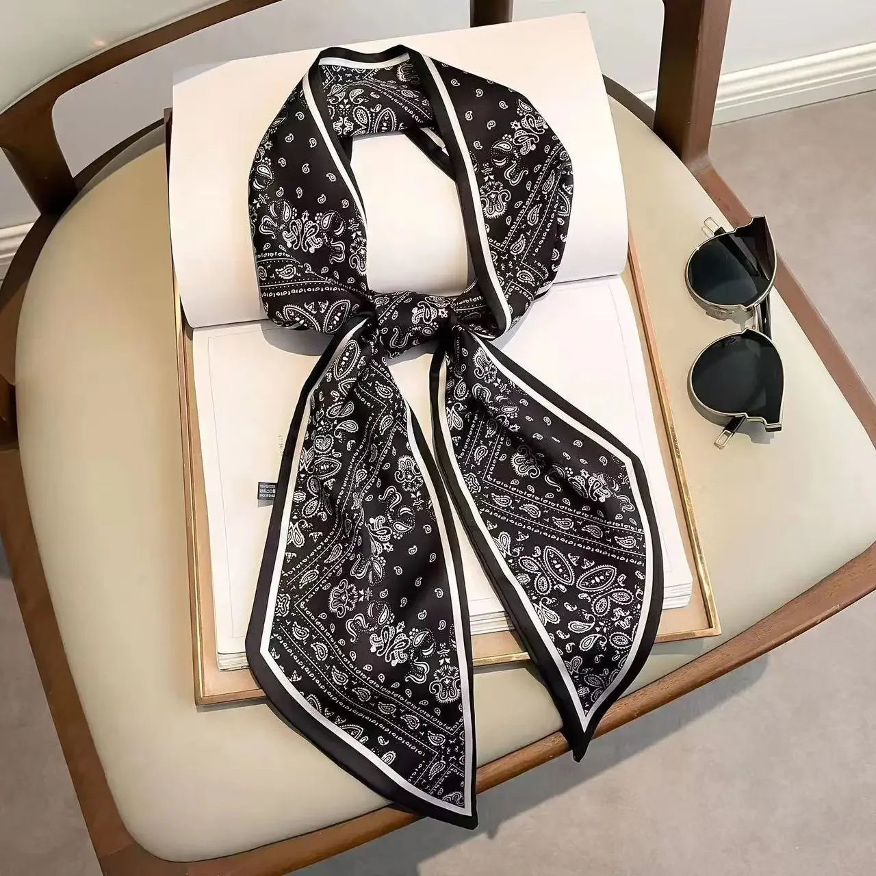 Design Print Skinny Scarf Plai - Luxury Bags Expensive ulasan dan harga